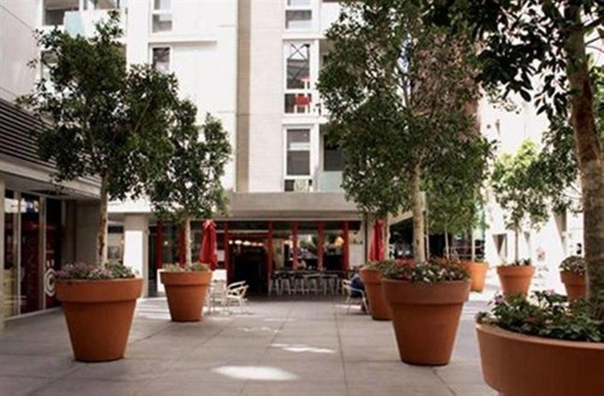 Tribeca Serviced Apartments Melbourne Eksteriør billede